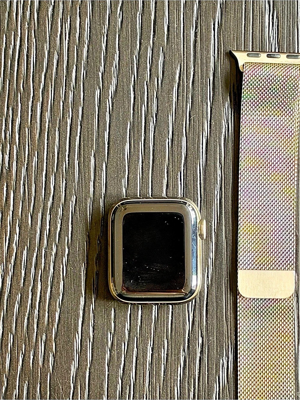 Apple Watch Series 6 40MM (GPS + Cellular) Stainless Steel Case Gold